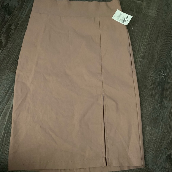Pencil skirt - Picture 1 of 3